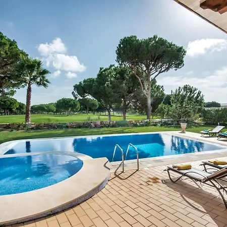 Estalagem Palm Golfe, Fantastic House On Sol Course, Kids Pool, Aircon *
