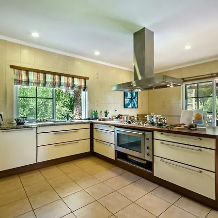 Estalagem Palm Golfe, Fantastic House On Sol Course, Kids Pool, Aircon *