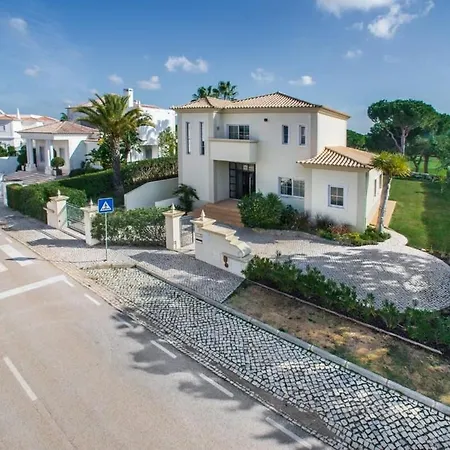 Palm Golfe, Fantastic House On Sol Course, Kids Pool, Aircon *