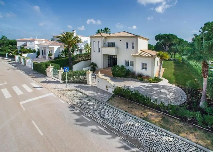 Palm Golfe, Fantastic House On Sol Course, Kids Pool, Aircon *