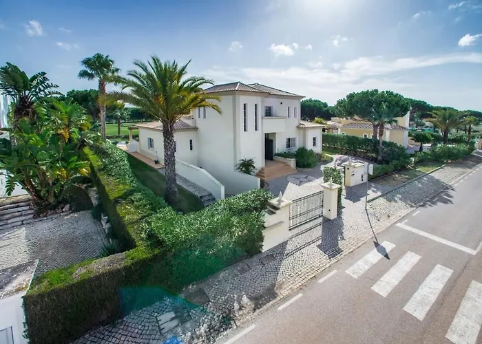 Palm Golfe, Fantastic House On Sol Course, Kids Pool, Aircon *